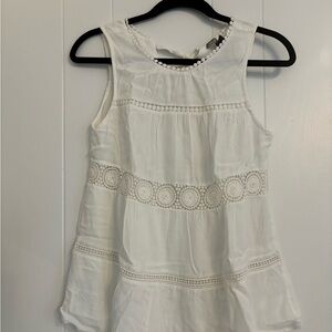 daniel rainn for a pea in the pod white maternity shirt